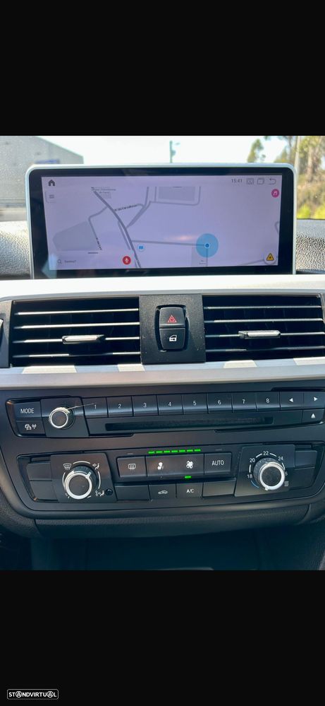 BMW 320 d Line Sport - 12