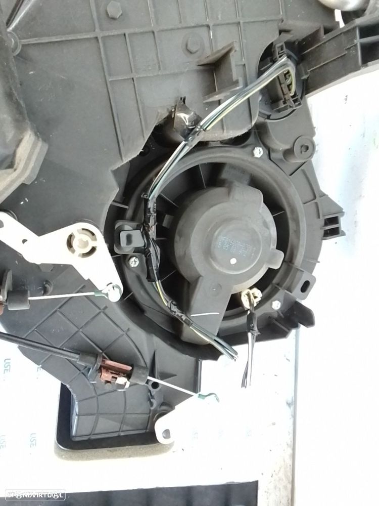 Caixa Climatização/Sofagem Completa Mitsubishi Colt Cz3 - 2