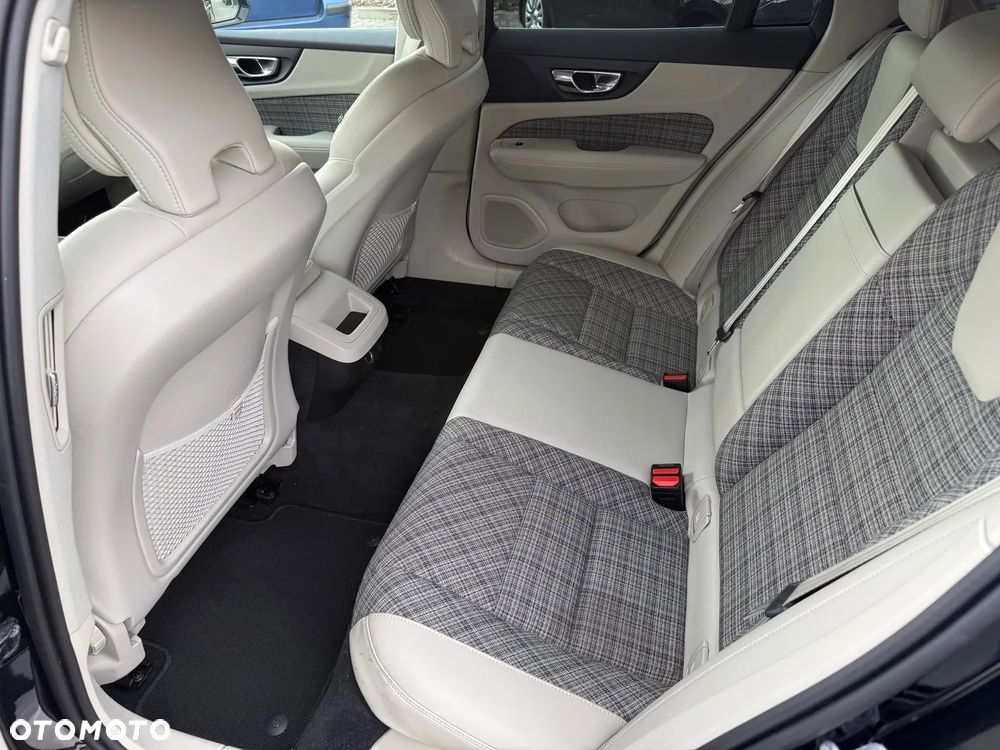 Volvo V60 - 22