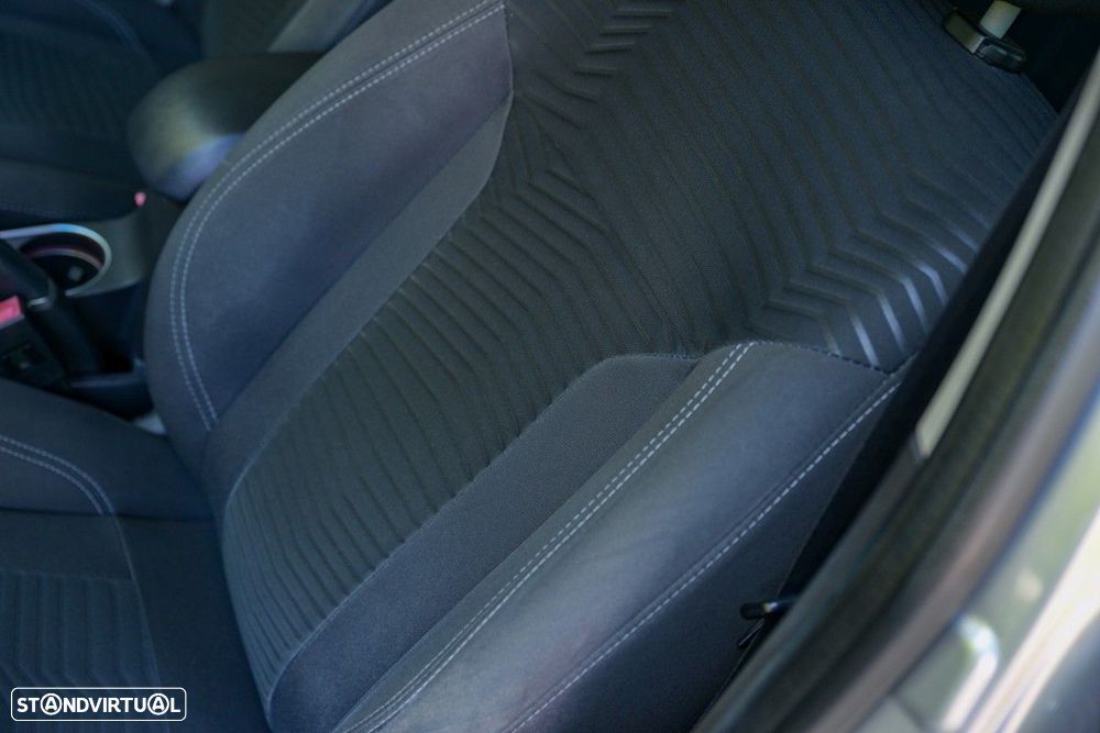 Ford Fiesta 1.0 Ti-VCT Titanium - 29