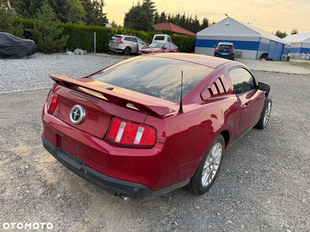 Ford Mustang 3.7 V6 - 8