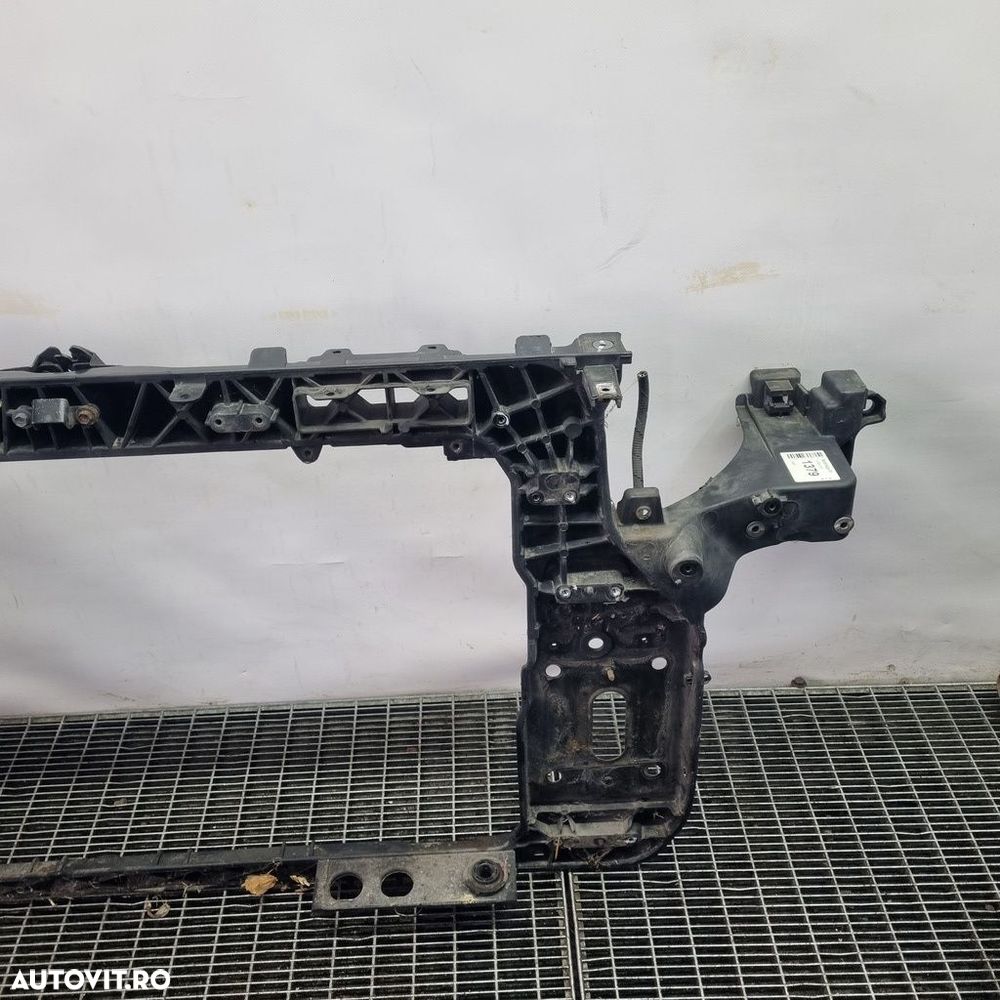 Trager Kia Sportage III 1.6 Benzina 2010 - 2016 1591CC Manuala (1379) Benzina - 2