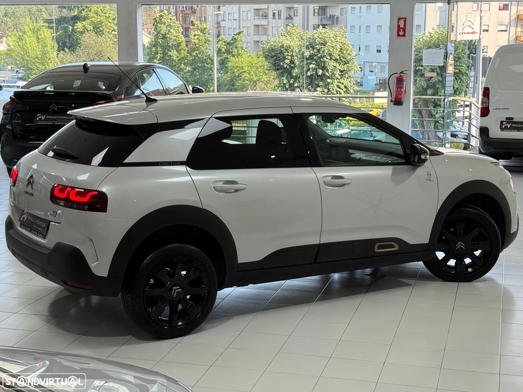 Citroën C4 Cactus BlueHDi 120 Stop&Start EAT6 Origins - 43