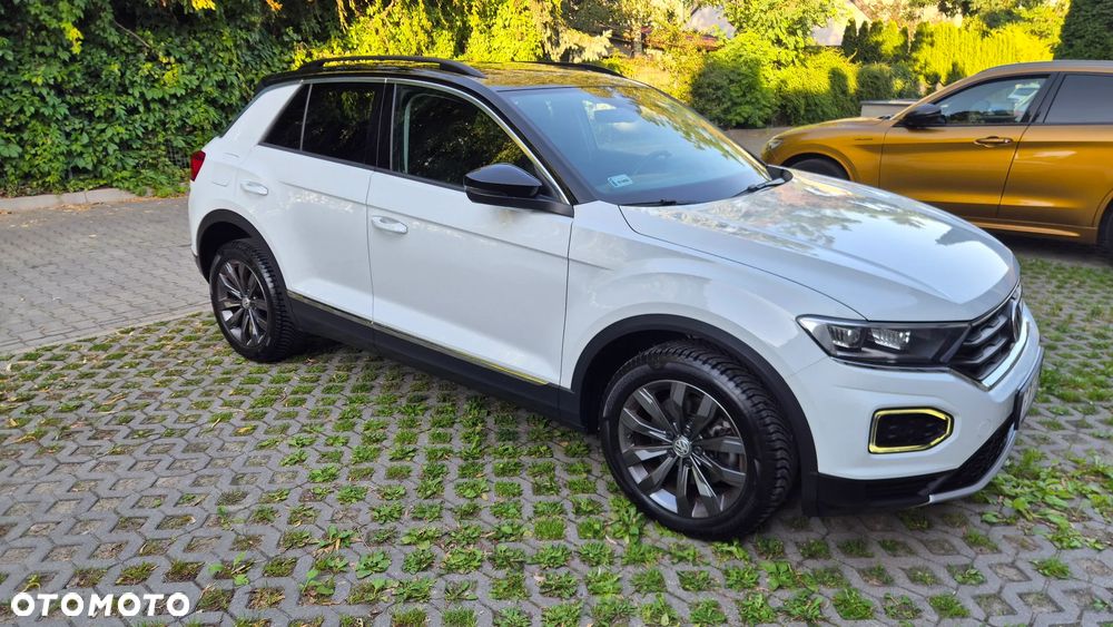 Volkswagen T-Roc 1.5 TSI ACT Advance DSG - 1