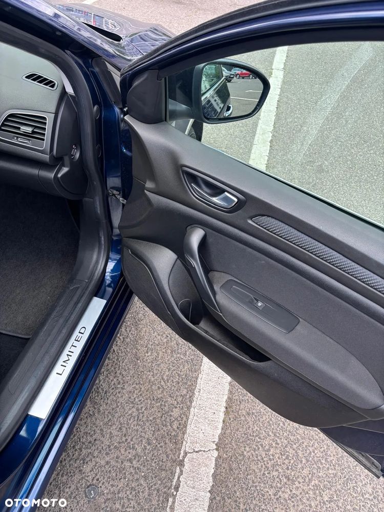 Renault Megane 1.3 TCe FAP Limited - 11