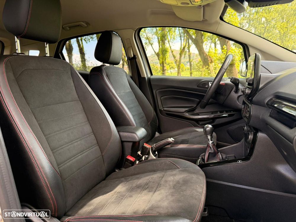 Ford EcoSport 1.0 EcoBoost ST-LINE - 11