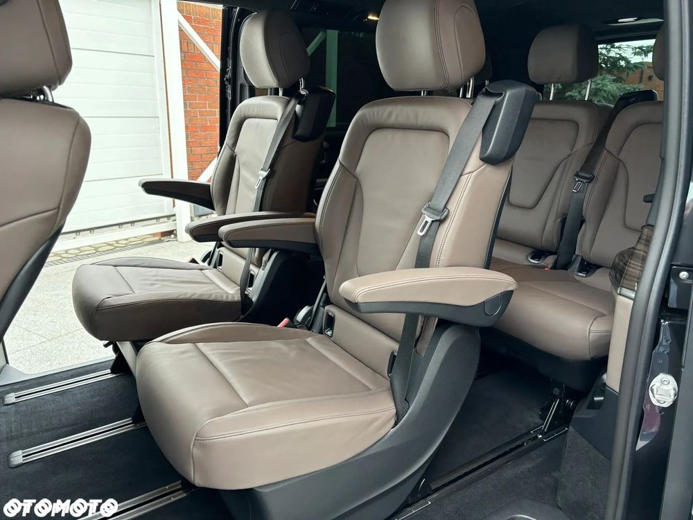 Mercedes-Benz Klasa V 300 d 4-Matic 9G-Tronic Avantgarde (d³ugi) - 23