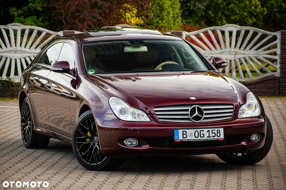 Mercedes-Benz CLS - 33