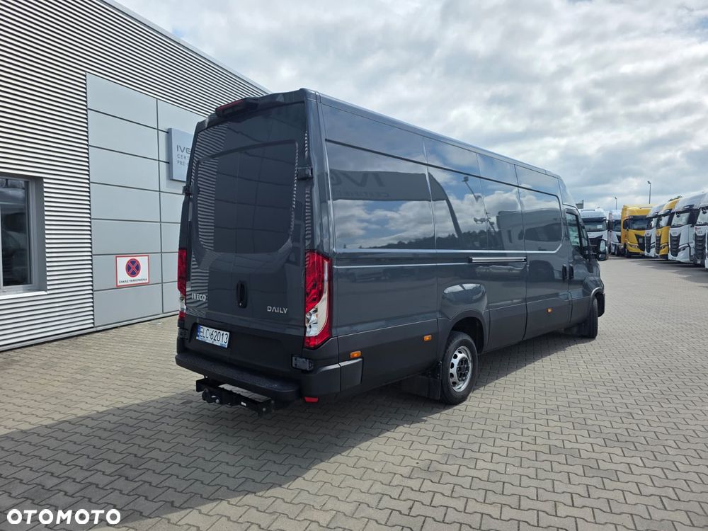 Iveco 35S18A8 Maxi Automat Ledy Tempomat  Krajowy 3l 180KM Hak ! Jak Nowy !!! - 5