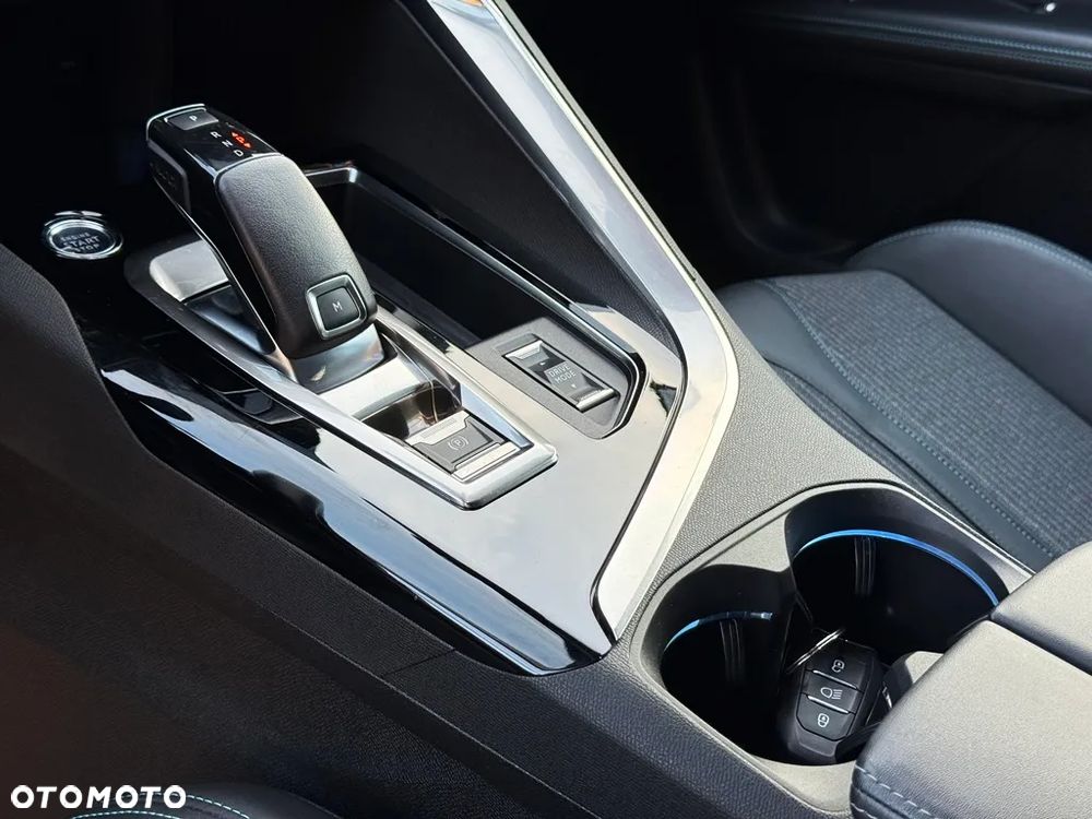 Peugeot 5008 1.5 BlueHDI Allure S&S EAT8 - 9