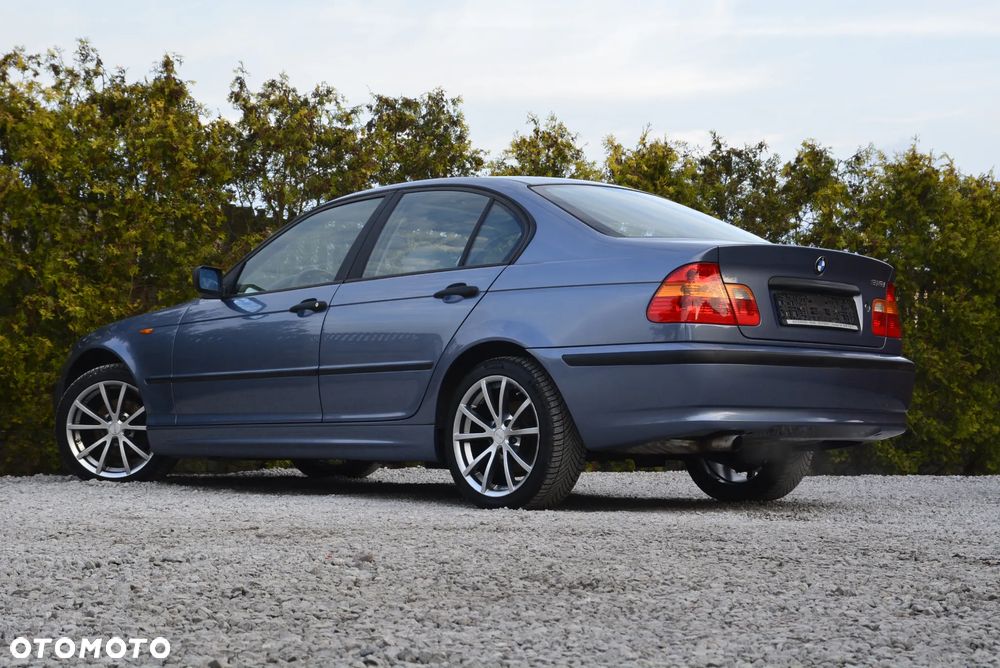 BMW Seria 3 316i Edition Exclusive - 11