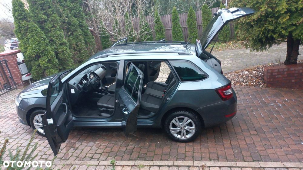 Skoda Fabia 1.0 TSI Ambition Plus - 12