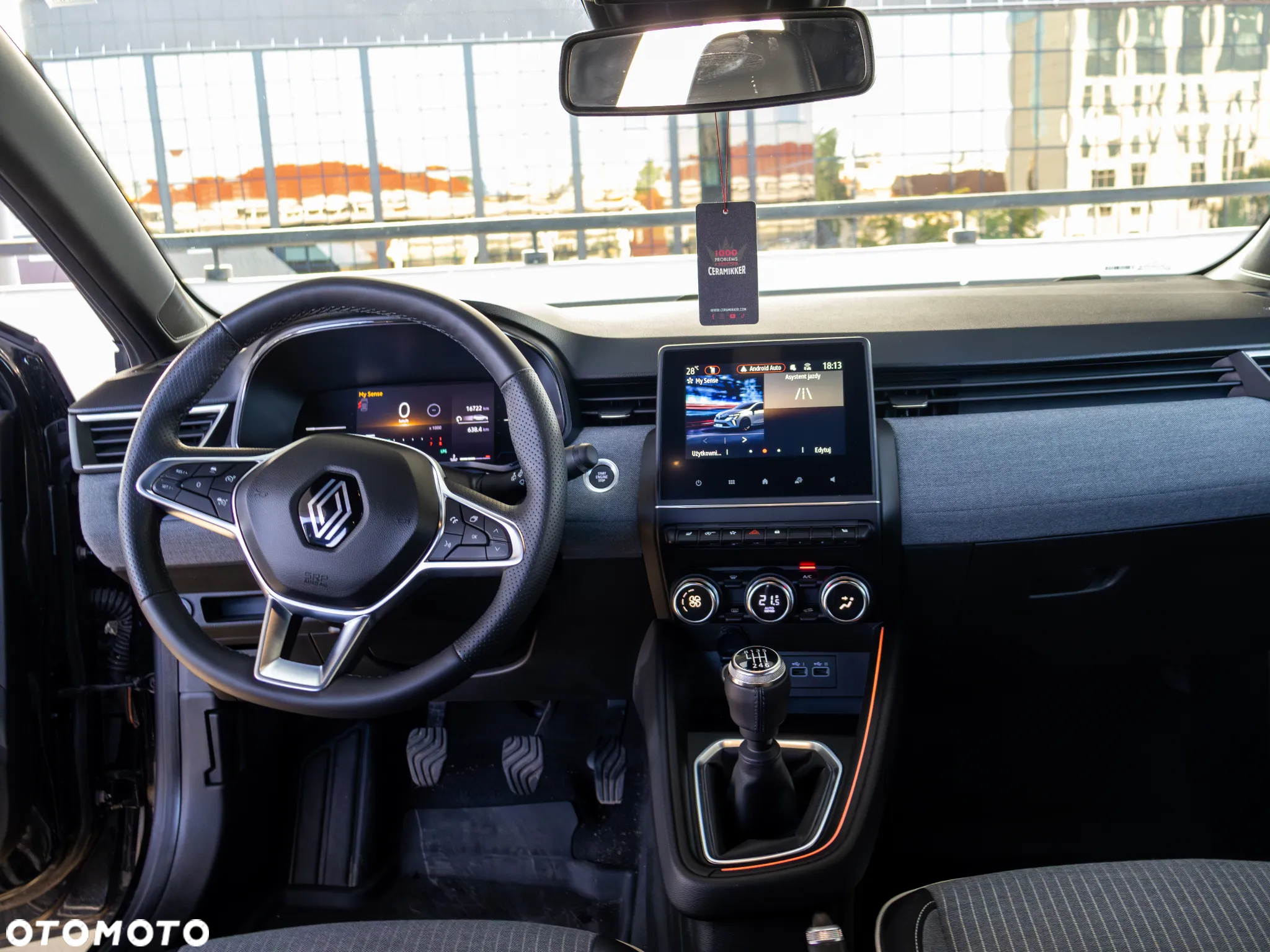 Renault Clio - 26