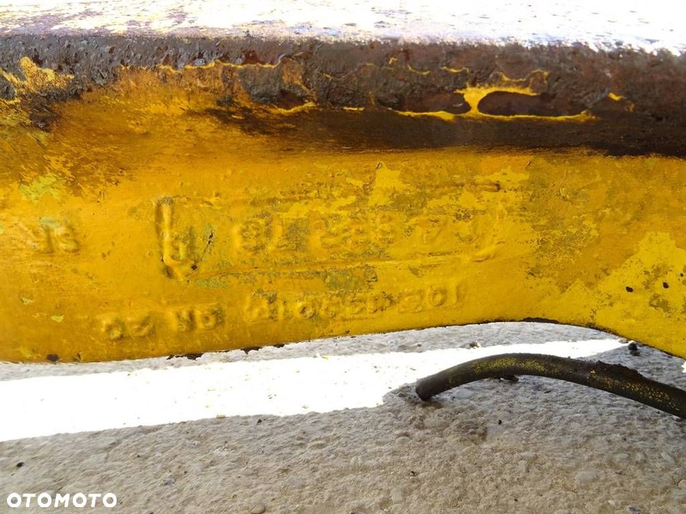 OS PRZÓD  JCB 3D111 - 9