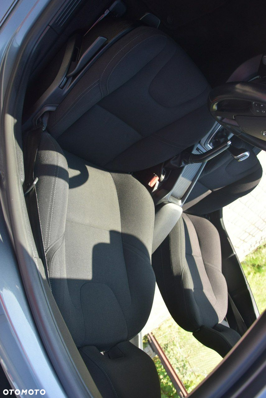 Volvo V40 D2 Drive-E Kinetic - 21