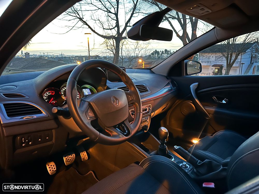 Renault Mégane Coupe - 19