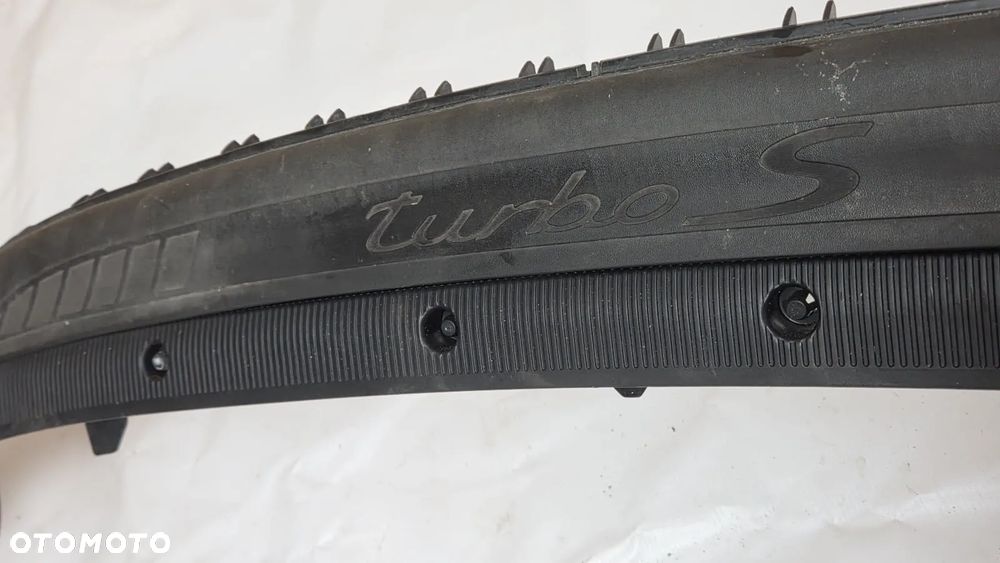Dokładka zderzaka przedniego Porsche 911 992 99150535705 - 3