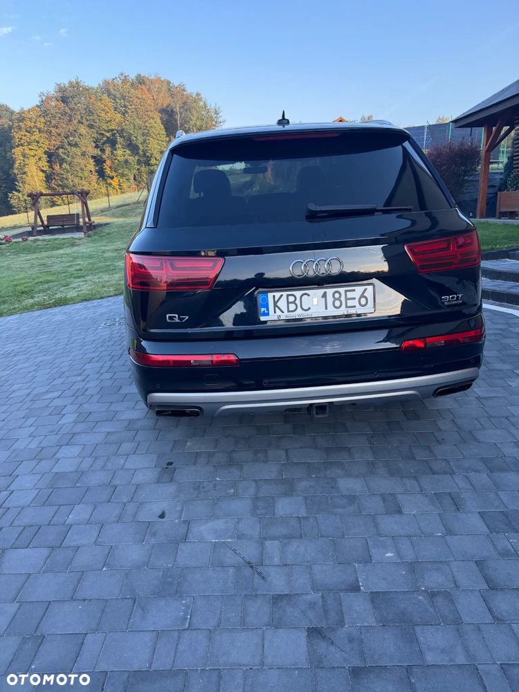 Audi Q7 3.0 TFSI Quattro Tiptr - 12
