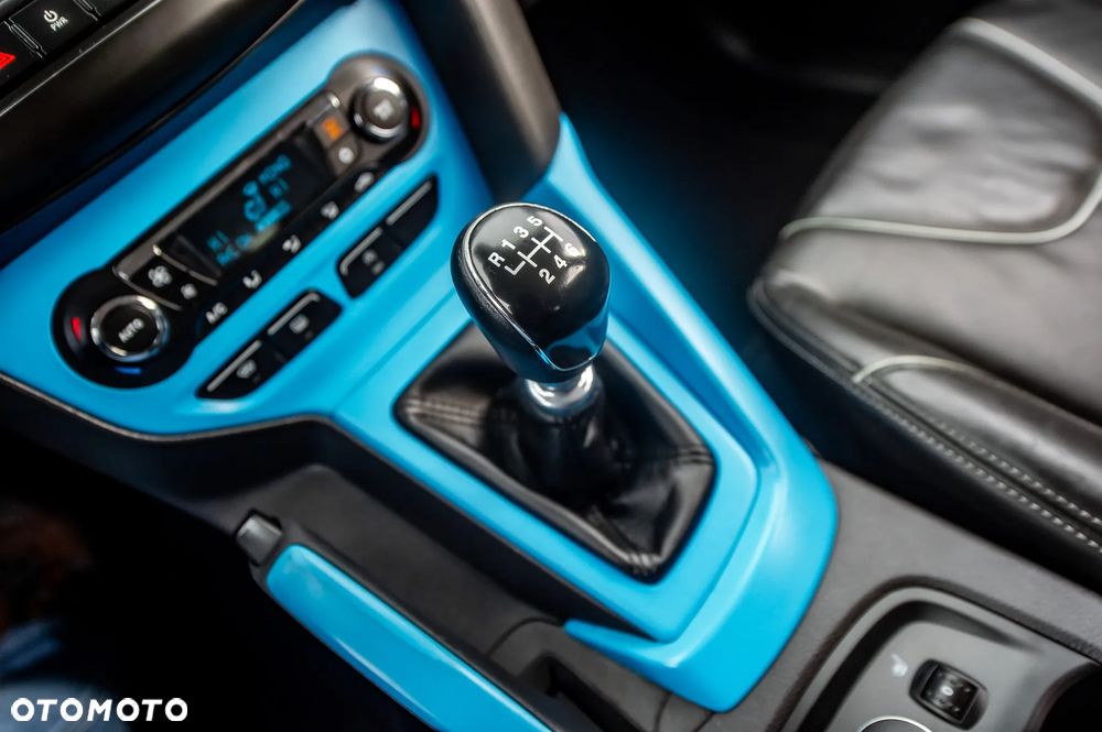 Ford Focus 1.6 EcoBoost Start-Stopp-System Champions Edition - 32