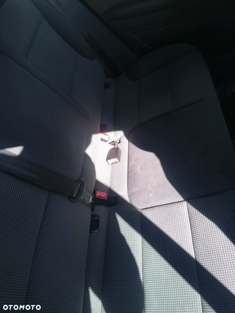 Audi A3 Sportback 2.0 TDI DPF Ambition - 5