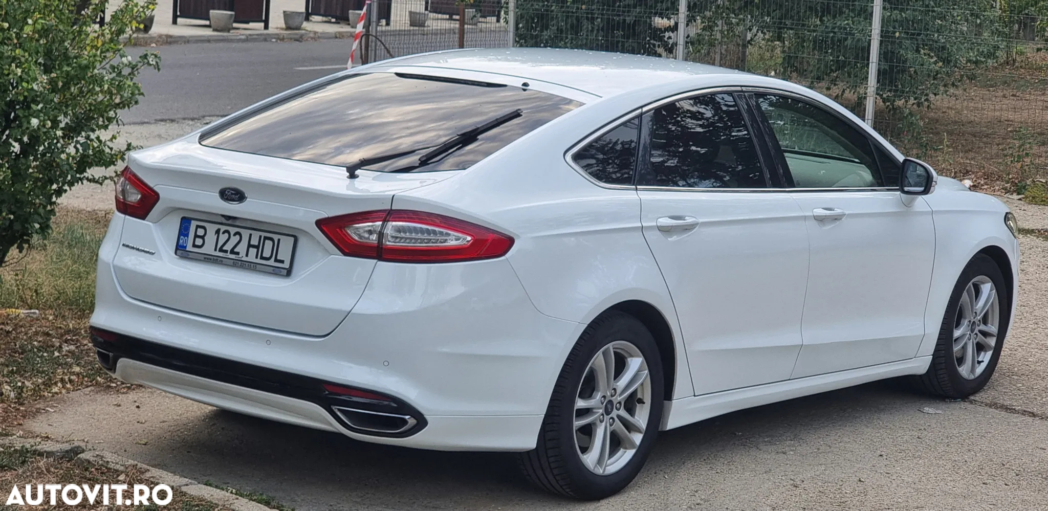 Ford Mondeo 2.0 TDCi Powershift Titanium - 33