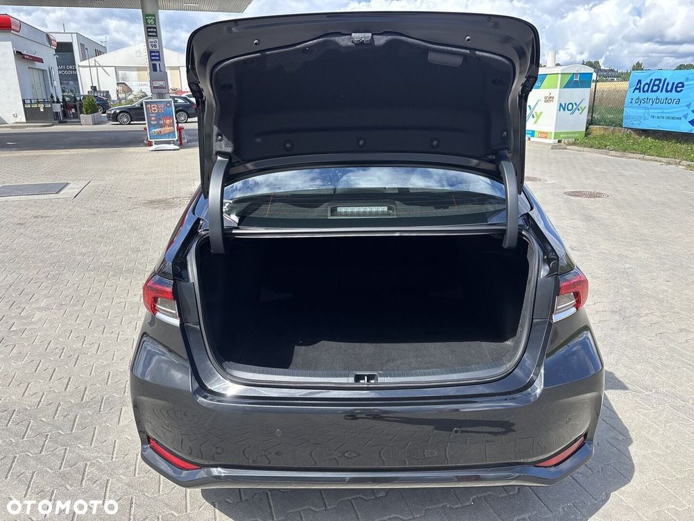 Toyota Corolla 1.8 Hybrid Comfort - 10
