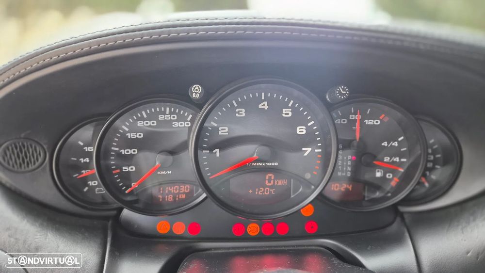 Porsche 911 (996) - 23