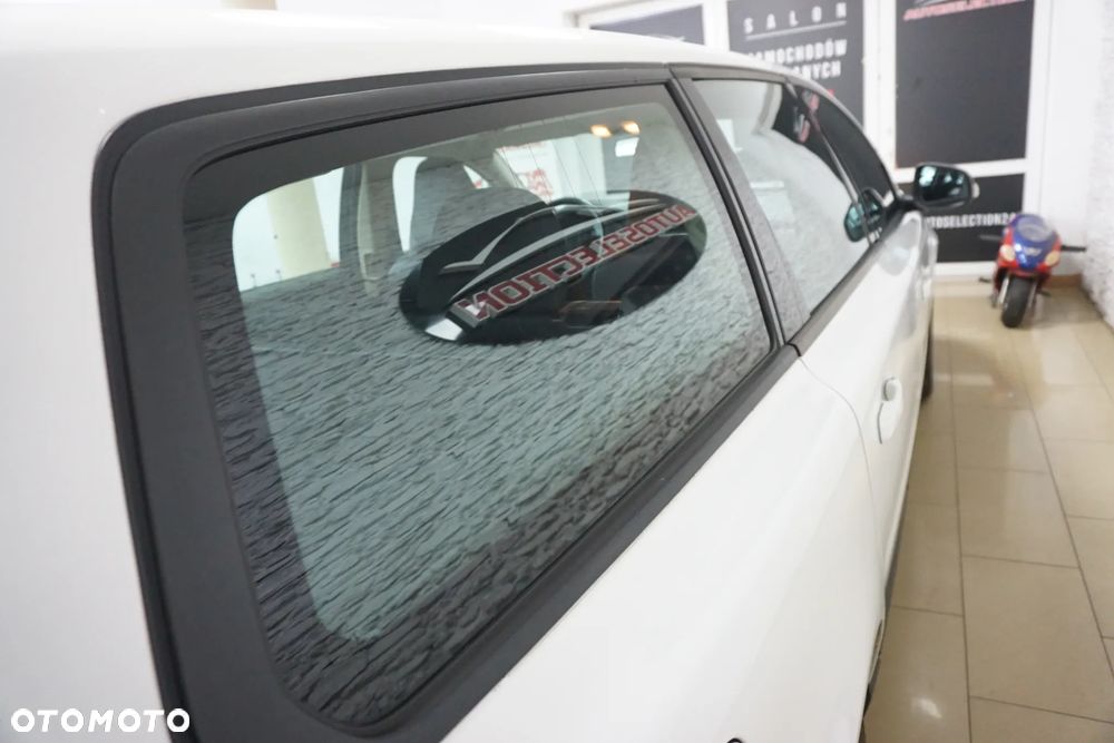 Volvo V70 2.0D Kinetic - 16