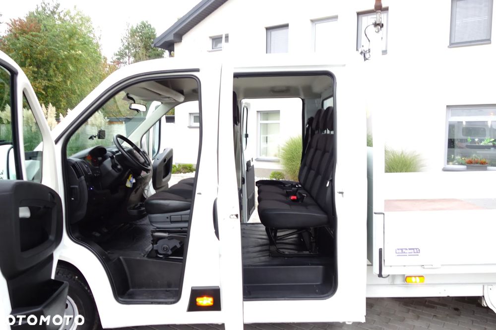 Peugeot Boxer Doka 2.2 Bluehdi 165 KM 7 Osobowa Klima Webasto - 7