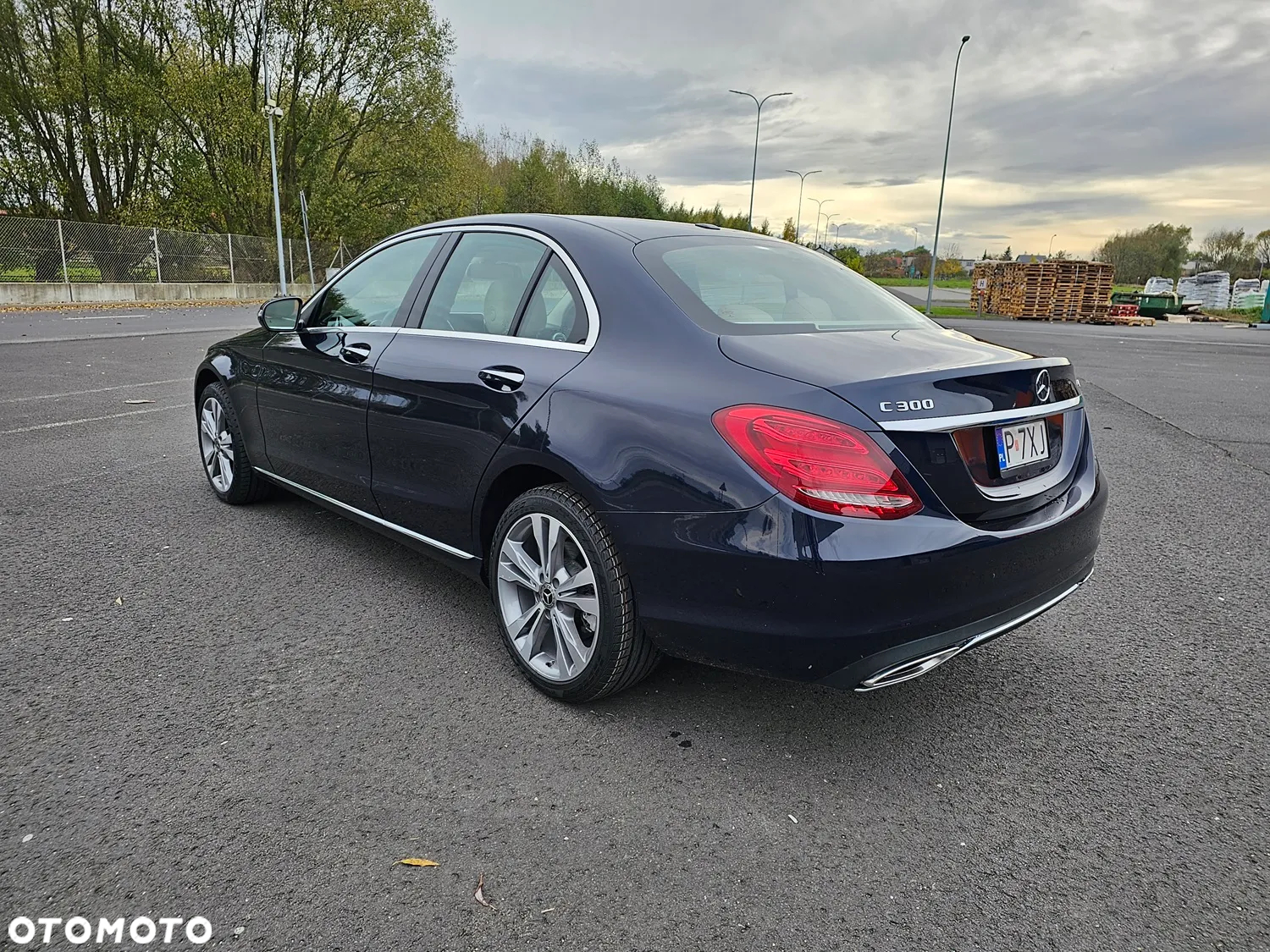 Mercedes-Benz Klasa C 300 7G-TRONIC - 7