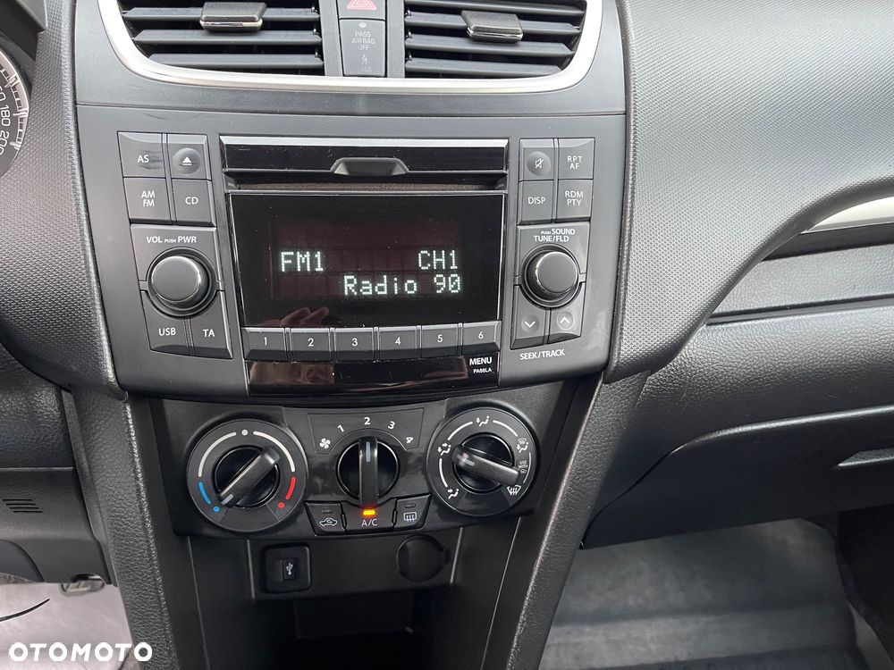 Suzuki Swift 1.2 4x4 Club - 25