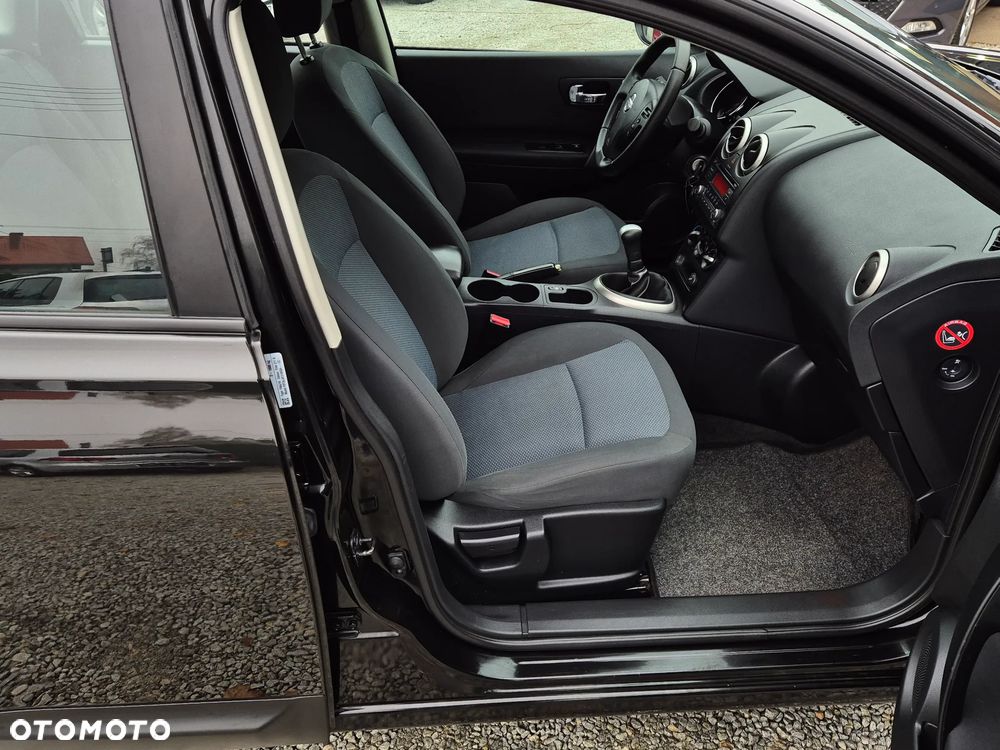 Nissan Qashqai 1.6 Visia - 27