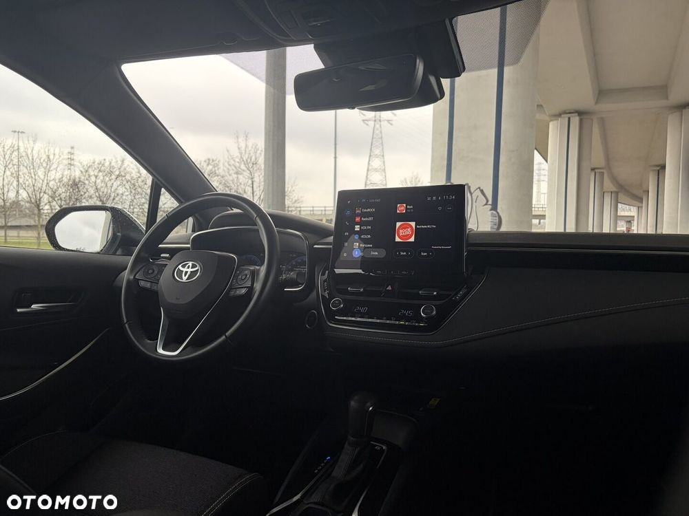 Toyota Corolla 1.8 Hybrid Comfort - 30