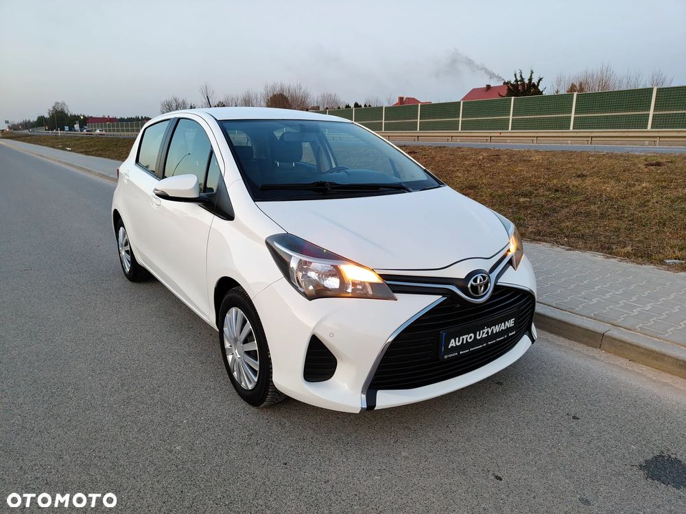 Toyota Yaris 1.33 Active EU6 - 21