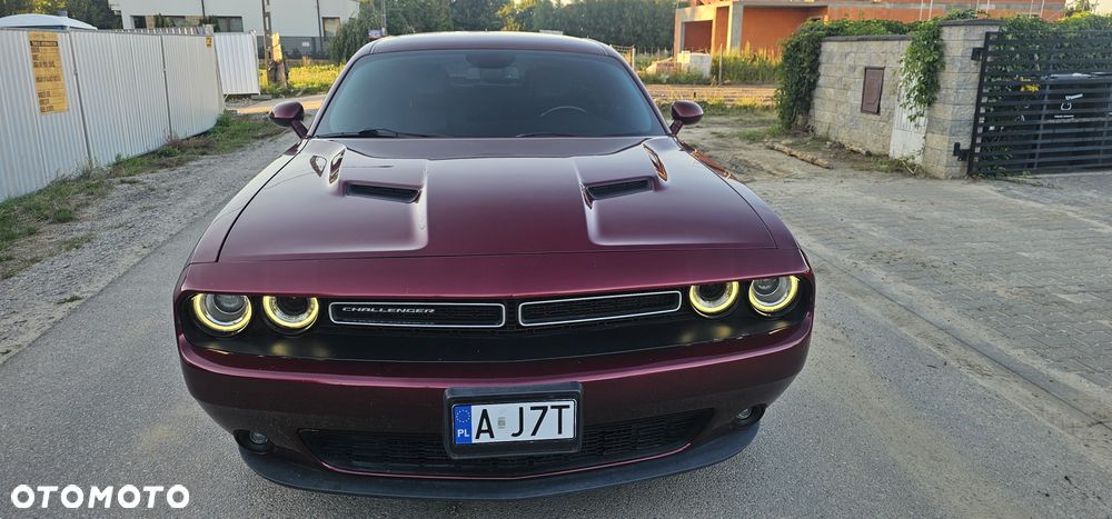 Dodge Challenger - 3