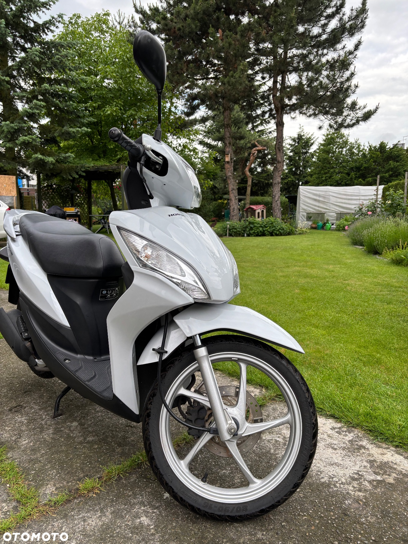 Honda Vision - 9