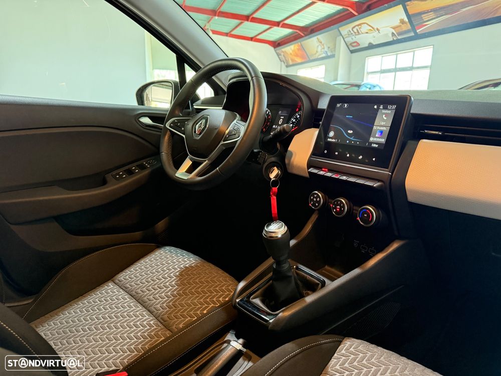 Renault Clio 1.0 TCe Evolution Bi-Fuel - 15