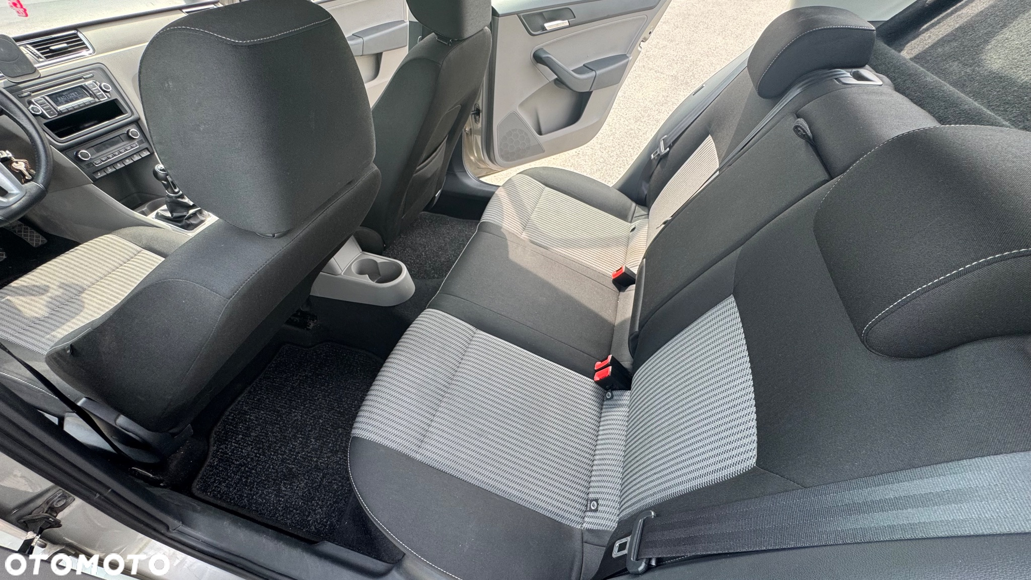 Seat Toledo 1.6 TDI Style - 14