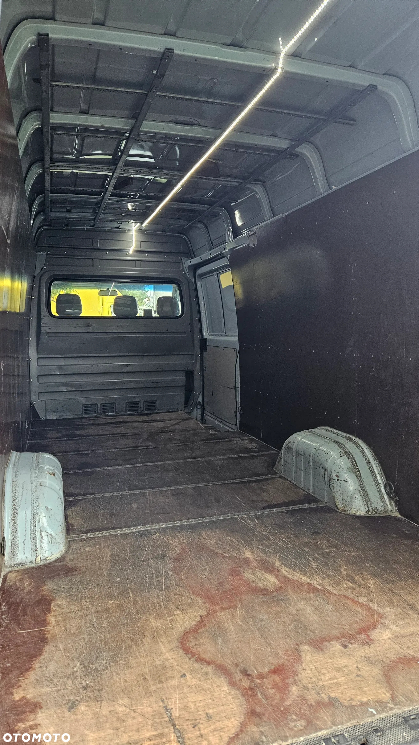 Volkswagen LT - 7