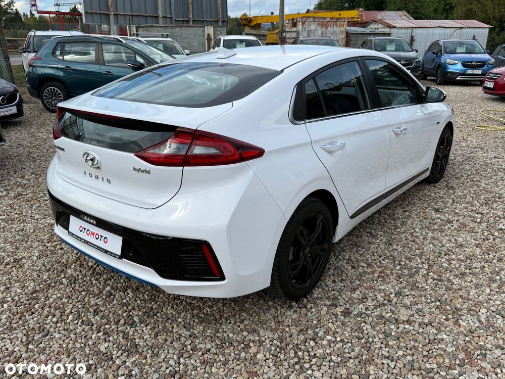 Hyundai IONIQ 1.6 GDI Premium - 14