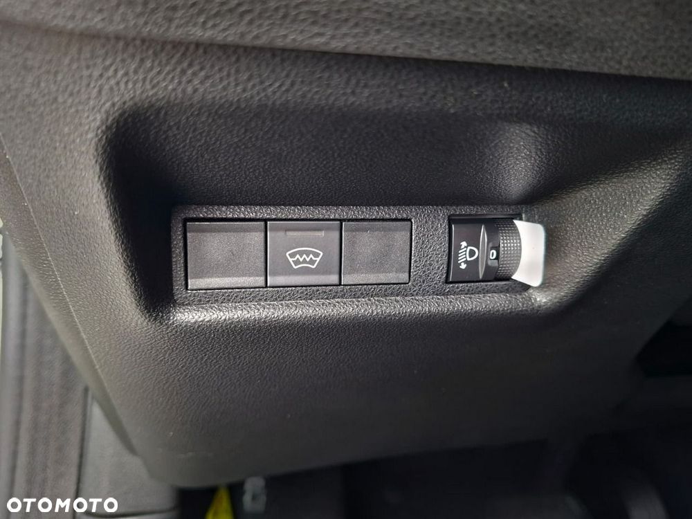 Fiat 600 1.2 Turbo Sport eDCT - 25