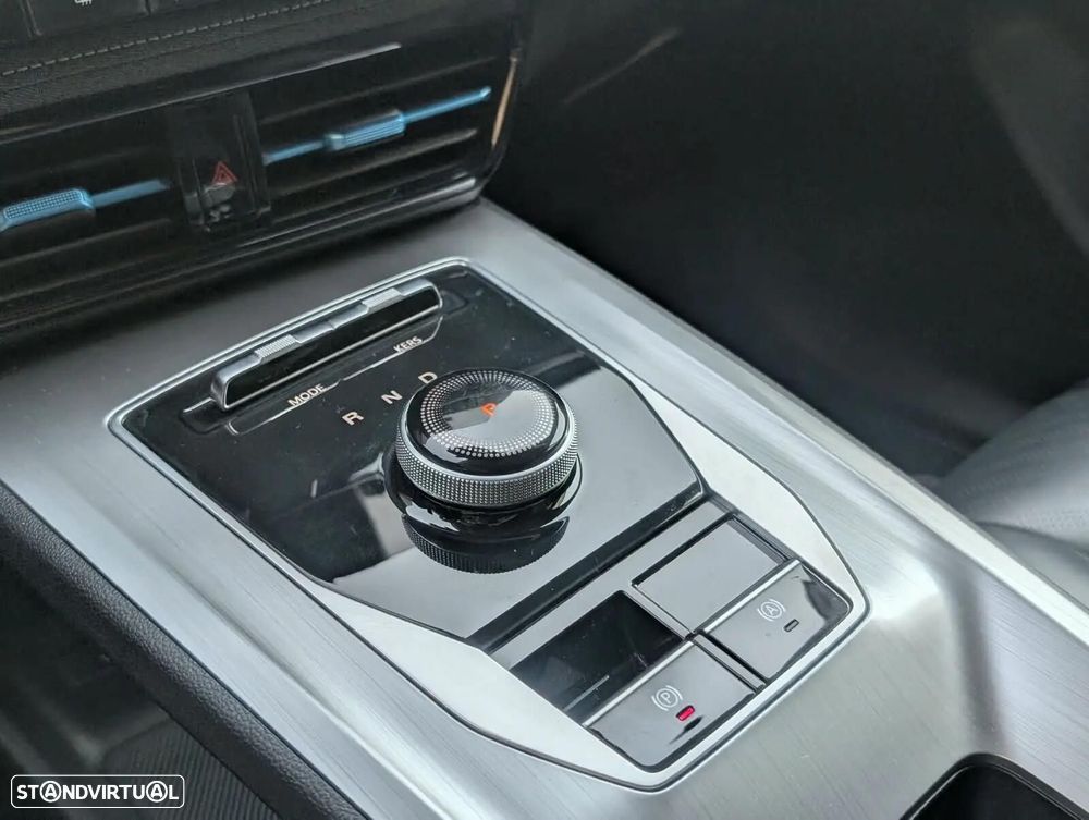 MG MG5 61 kWh Luxury — fotografia 12