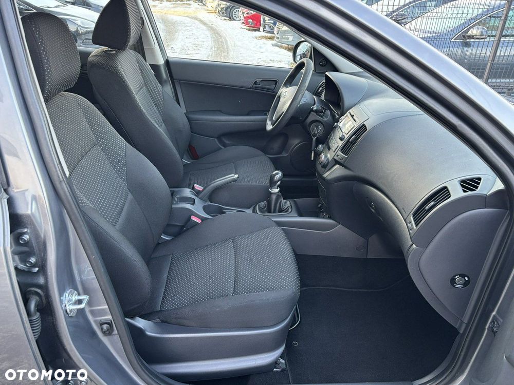 Hyundai i30 1.4 Comfort EU5 - 31