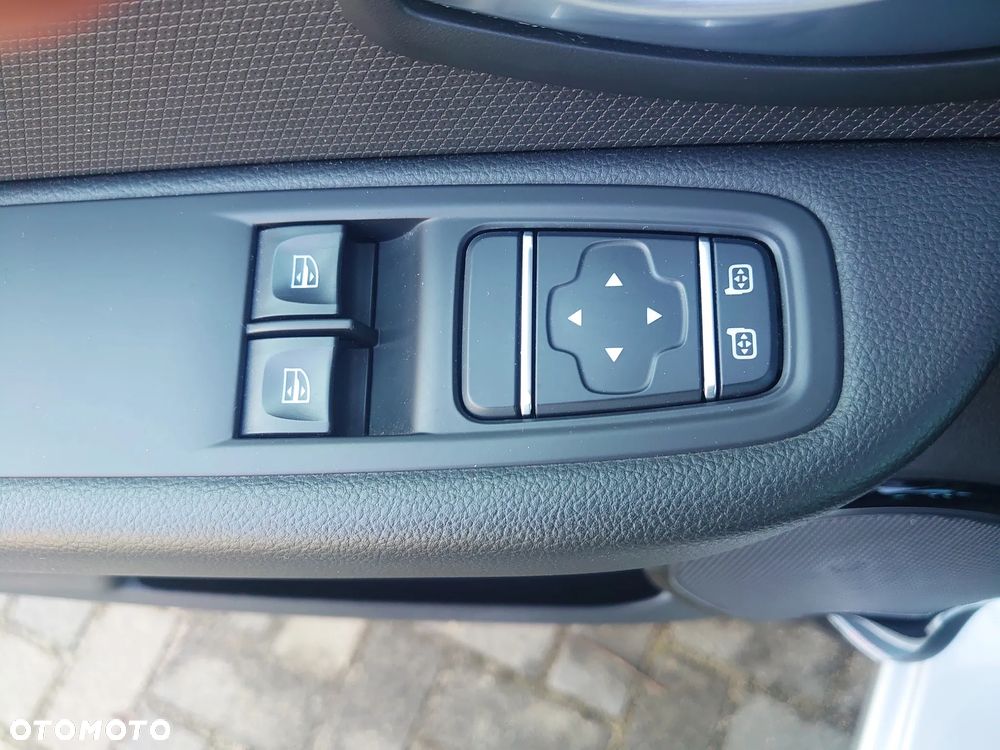 Renault Clio 0.9 Energy TCe Zen - 26