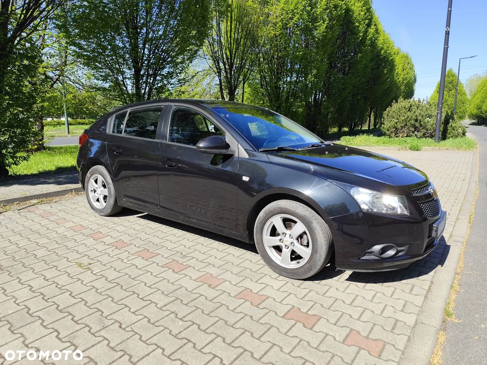 Chevrolet Cruze 1.8 LT - 13