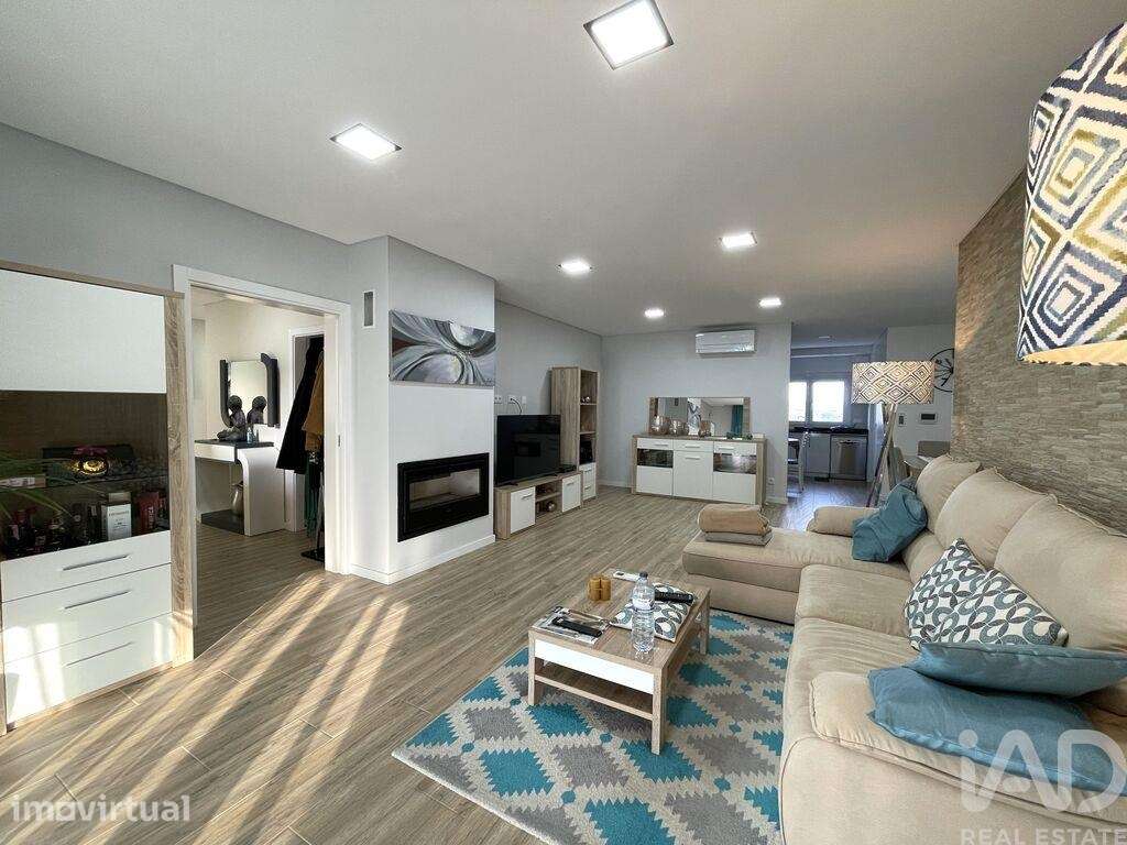Casa / Villa T5 em Tomar e Santa Maria dos Olivais de 270 m2 - Grande imagem: 2/29