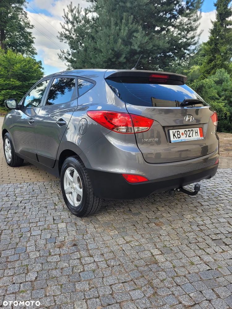 Hyundai ix35 1.6 2WD Fifa World Cup Edition - 4