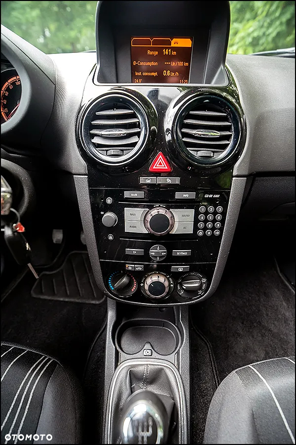 Opel Corsa - 23
