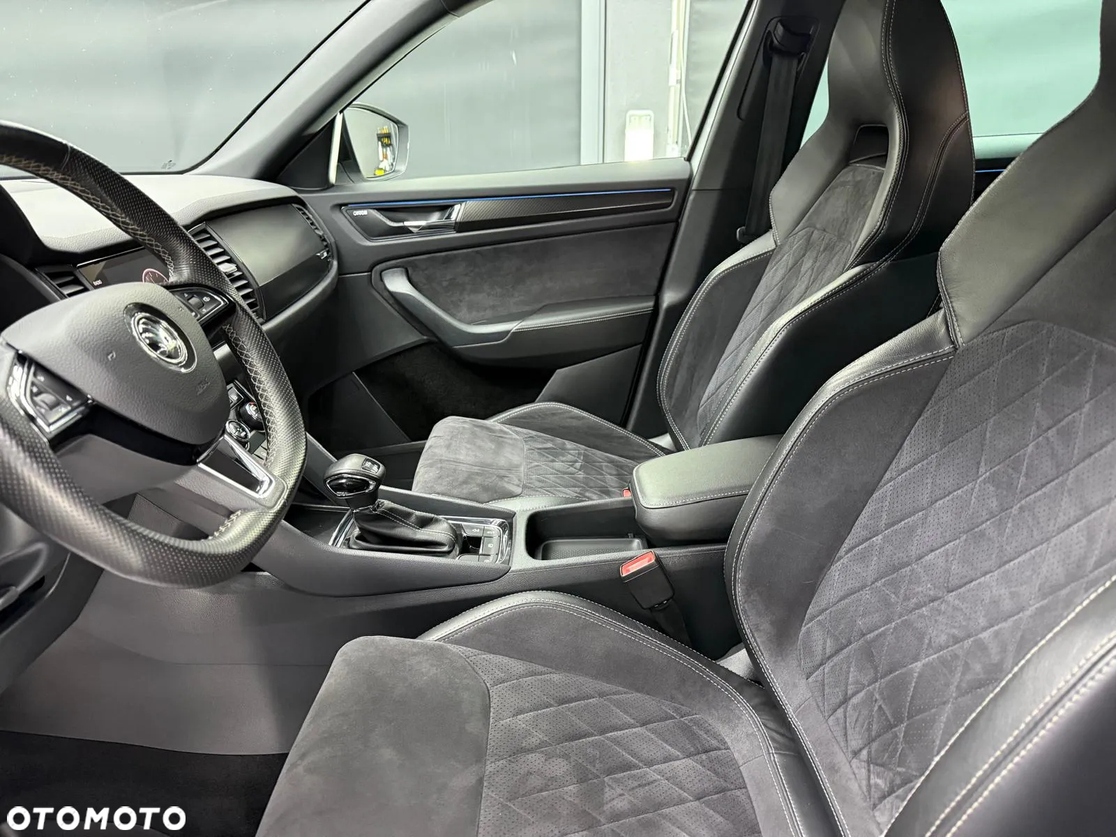 Skoda Kodiaq 2.0 TDI 4x4 DSG Sportline - 30