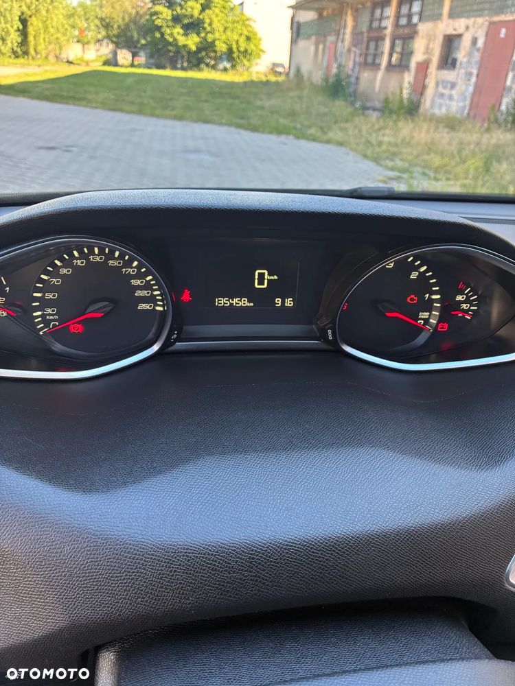 Peugeot 308 1.6 BlueHDi Active S&S - 16